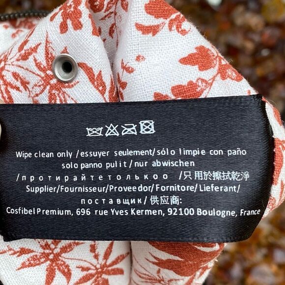 Gucci Bloom Parfum Pink Faux Satin Make Up/Cosmetic Pouch. NWOT - Picture 10 of 11